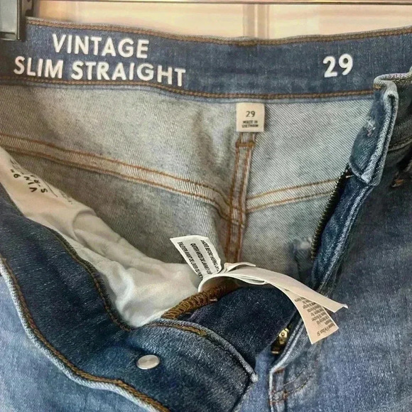 J.Crew Vintage Slim Straight crop jeans - Picture 6 of 11